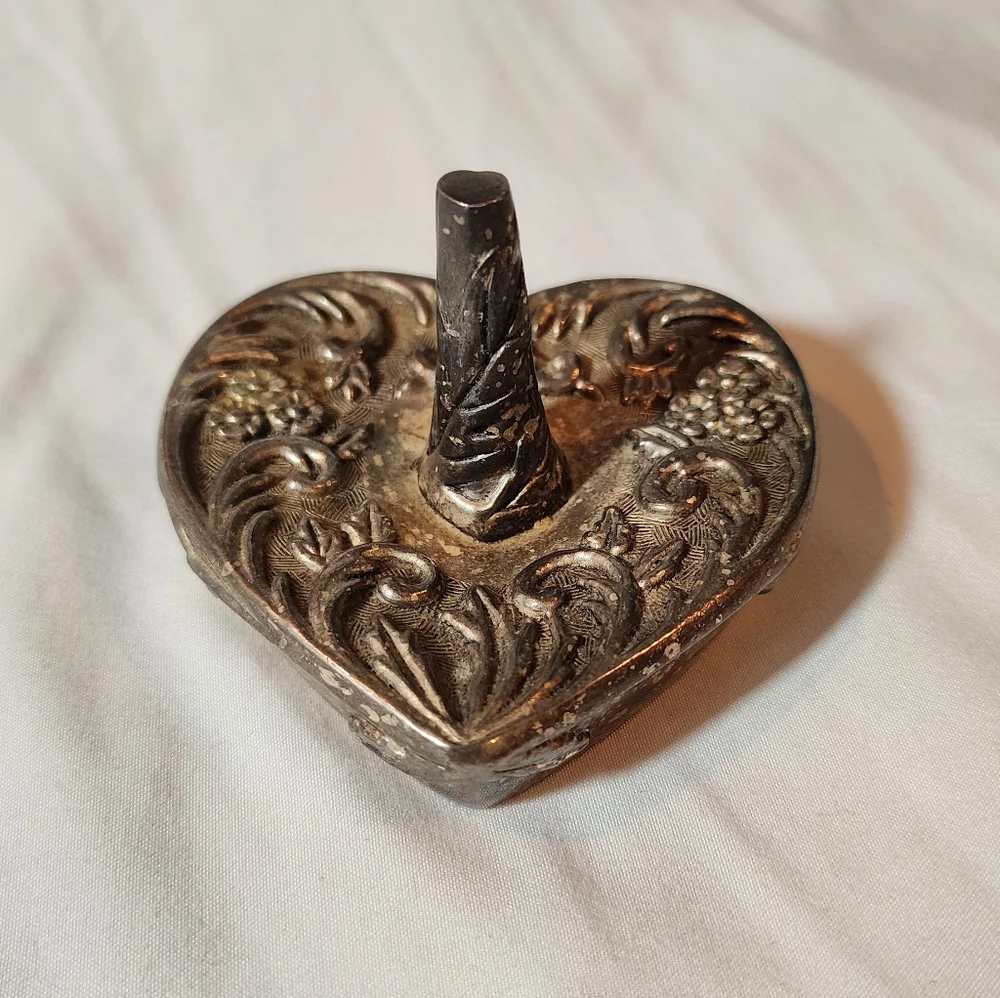 Vintage Silver Plated Godinger Silver 1992 Heart Shaped Ring Holder Heavyweight